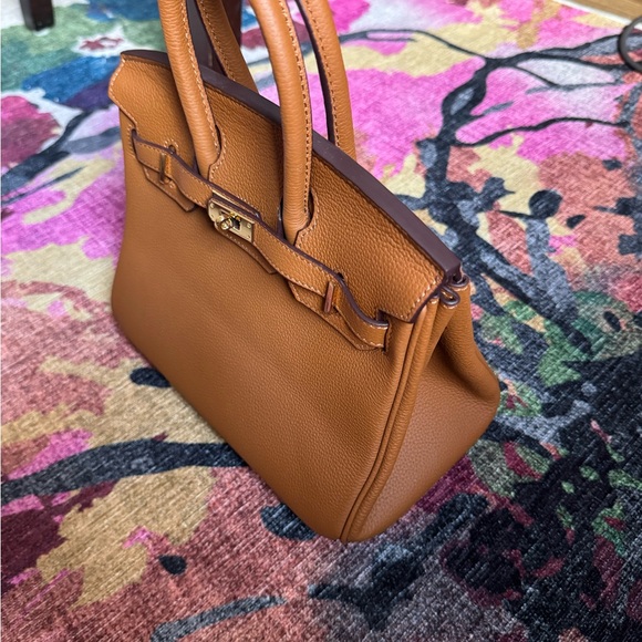 Wirkin Firkin Brown Leather Handbag - Picture 3 of 9